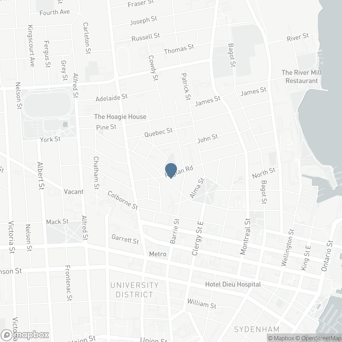 211 RAGLAN ROAD, Kingston, Ontario K7K 1L5